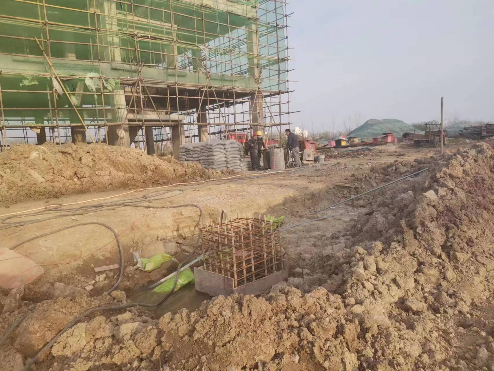 明水当桥梁出现裂缝的时候应该及时加固修补